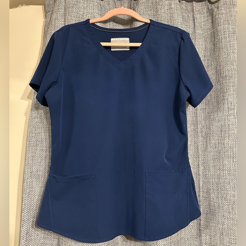 Large Navy Blue Women’s V-Neck Scrub Top- Sketchers by Barco